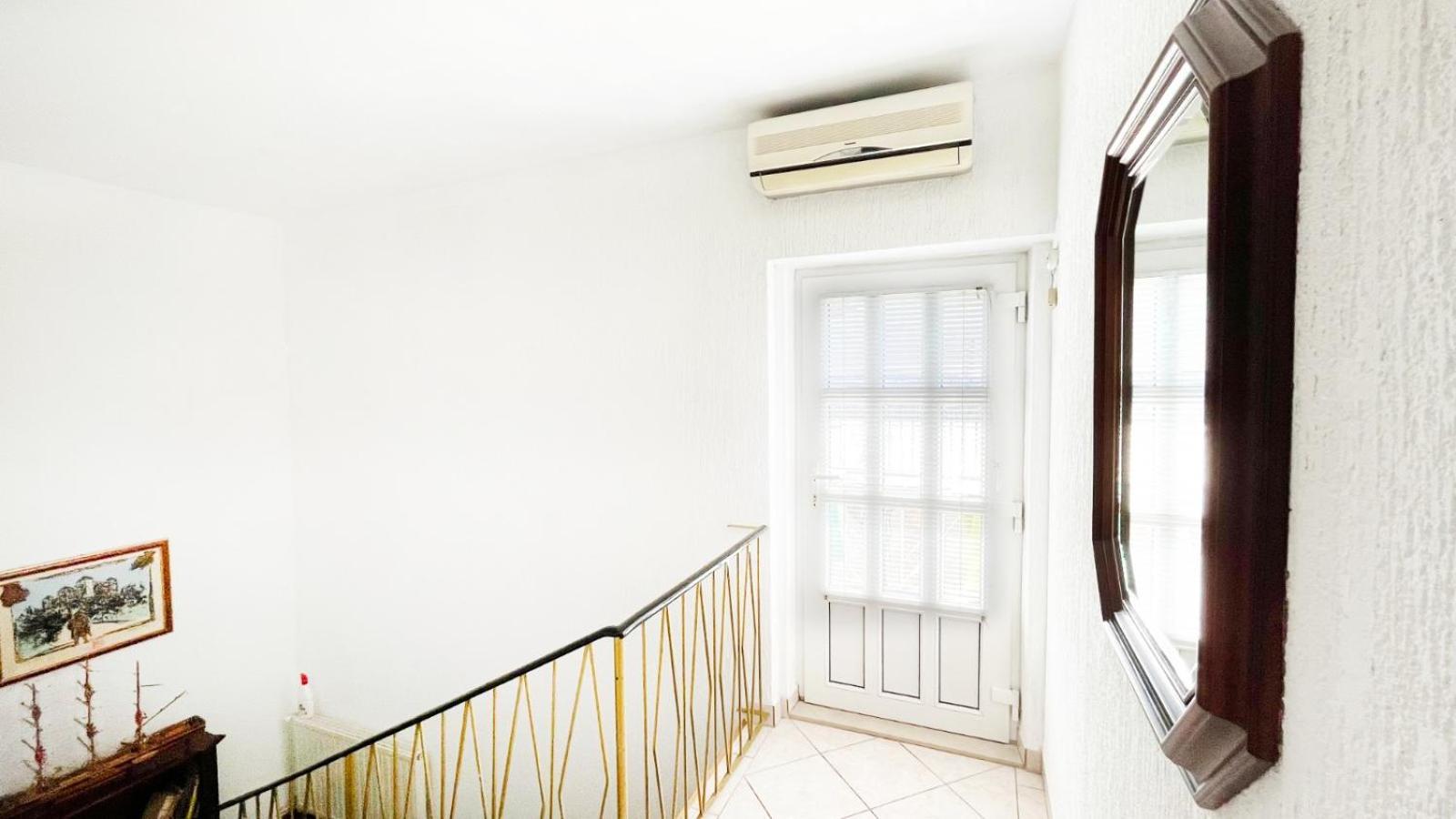 Vuke Apartments 塞尼 外观 照片